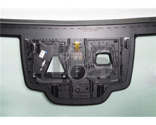 Автомобильные стекла Mercedes 166670540064