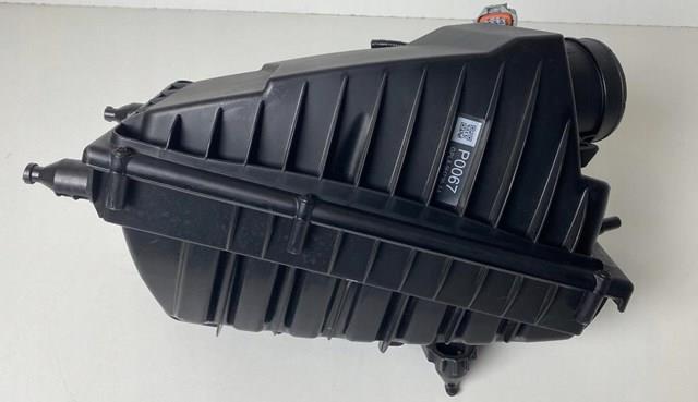 Корпус воздушного фильтра левый Land Rover LR095546 цена, от 190.46 USD