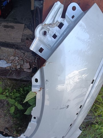 Купить 631011832R Renault (RVI) 