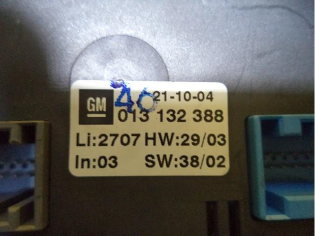 Блок управления режимов отопления General Motors 13132388