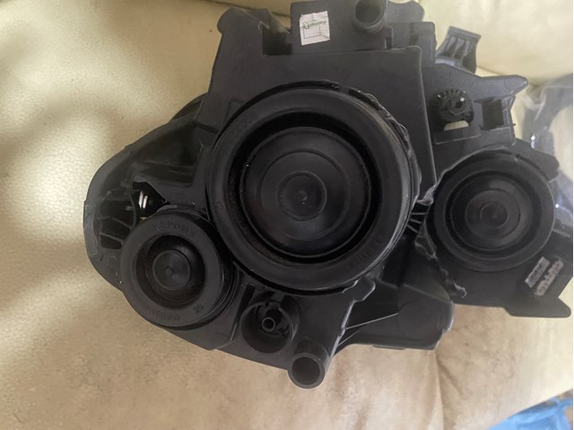 Правая блок фара Ford GN1513W029SF цена, от 574.58 USD