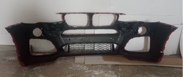 Передний бампер 8056874 BMW