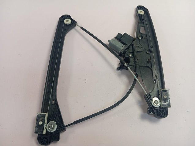 Стеклоподъемник передней левой двери 9830389380 Peugeot/Citroen