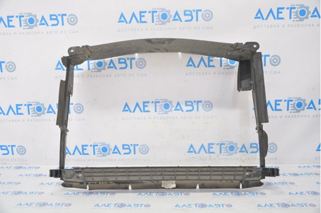 Дефлектор радиатора K68337195AA Fiat/Alfa/Lancia