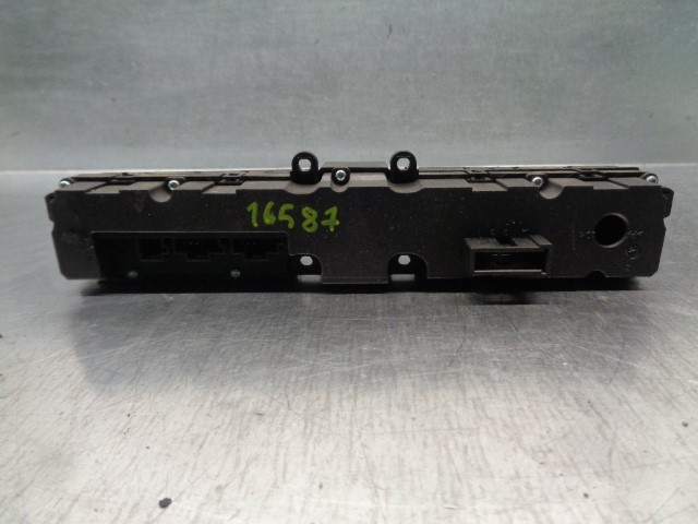 A2038212881 Mercedes 