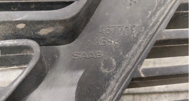 Решетка радиатора на Saab 9-5  YS3E