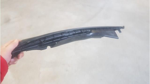 Listón embellecedor/protector, guardabarros delantero derecho 5380630100 TOYOTA