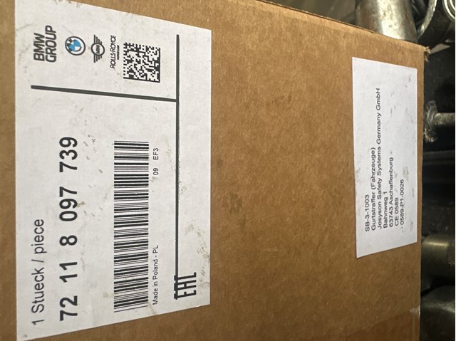 72118097739 BMW 