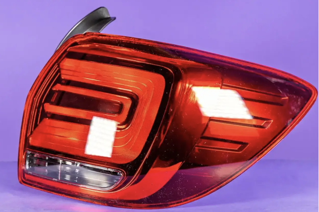  Фонарь задний правый Renault LOGAN 2
