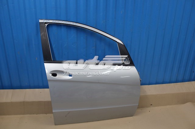 Дверь (передняя) кабины в сборе Mercedes 1697202205