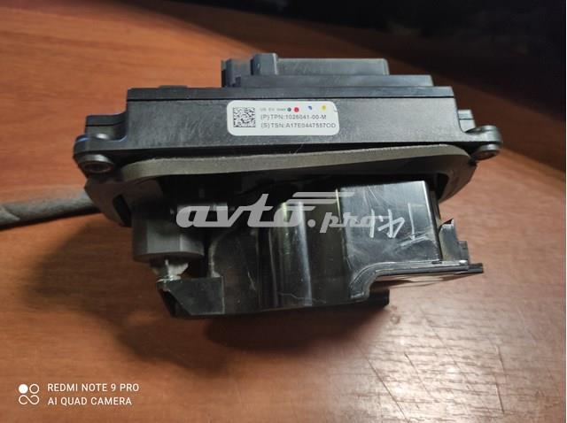 Tesla 106767700C