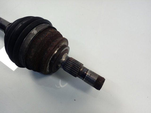 Левая полуось Peugeot/Citroen 9825391080