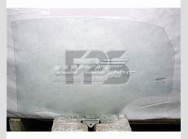 Стекло двери передней правой GS3216D304 XYG