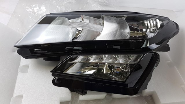 Фара левая VAG 566941015 цена, от 454.58 USD