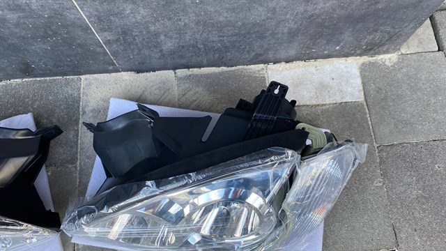 Основна фара в зборі ліва 92103H1021 HYUNDAI