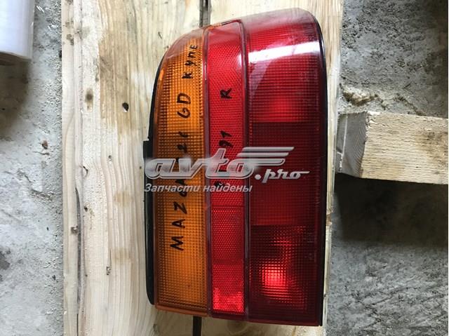 Lanterna traseira direita para Mazda 626 (GD)