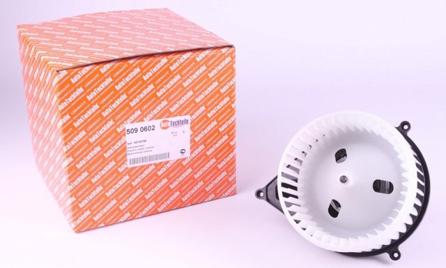 Мотор вентилятора печки (отопителя салона) Autotechteile 5090602 цена, от 57.49 USD