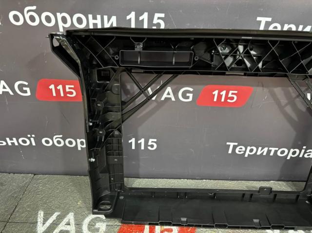 Кронштейн для радиатора Polcar 67B204