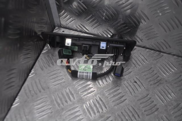  Hyundai/Kia 95766D4000
