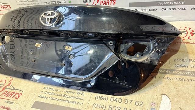  Крышка багажника Nissan Note 