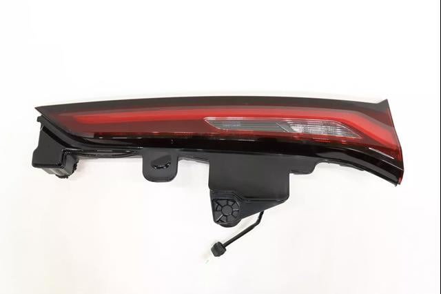 Фонарь задний правый, внутренний Mazda KMV6513F0A цена, от 223.48 USD