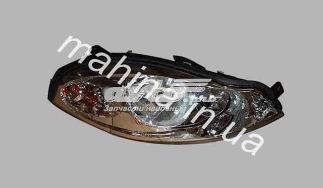 Правая фара S123772020AB Chery