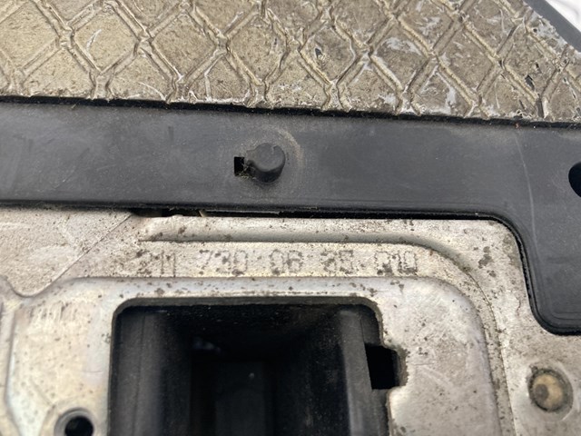  Mercedes A2117300835 цена, от 15.52 USD