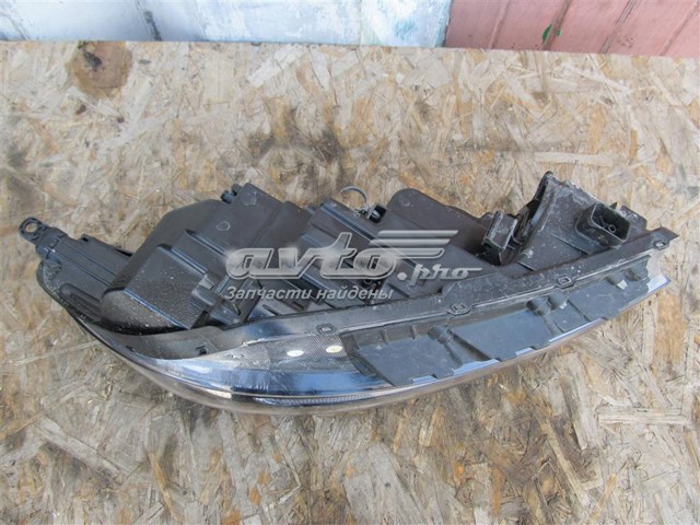 Левая фара 92101C5620 Hyundai/Kia