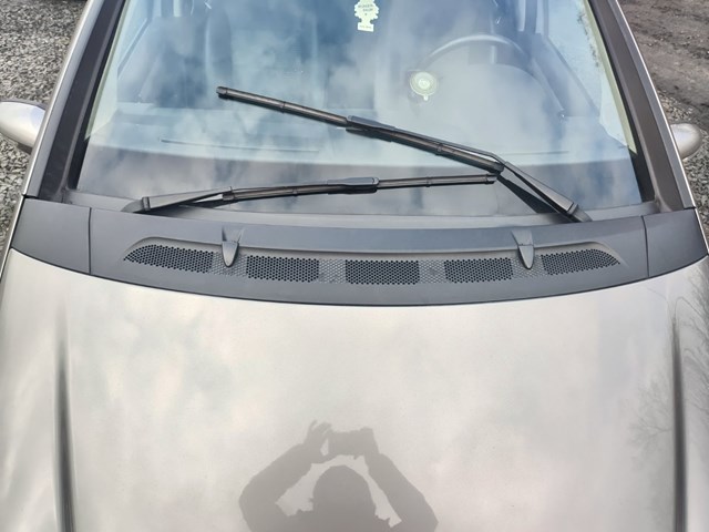 Compre A1698360018 Mercedes Grelha da capota