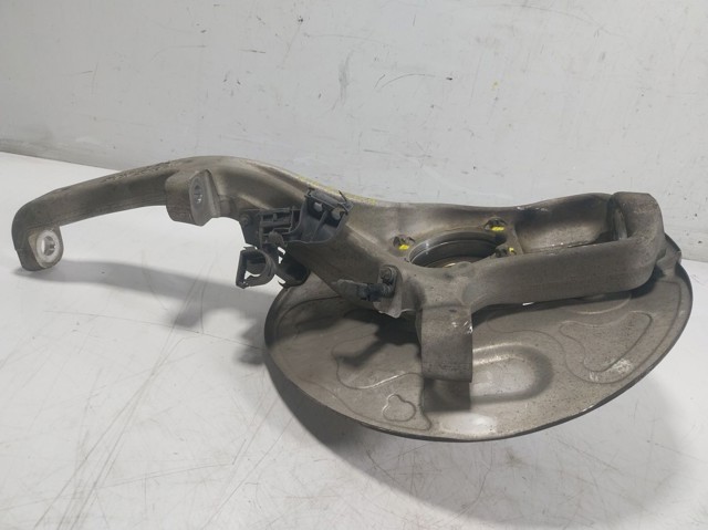 Цапфа (поворотный кулак) передний правый Mercedes A1673322600 цена, от 807.40 USD