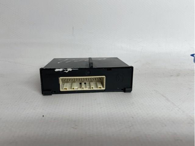  Mazda DGK9675U0 цена, от 141.08 USD