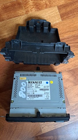 Radio (radio AM/FM) 281154109R RENAULT