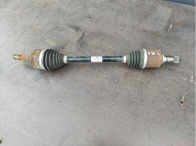 Левая полуось 391014031R Renault (RVI)