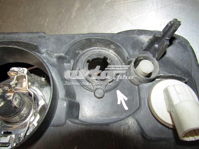 Купить 8200744754 Lada Фара основная правая