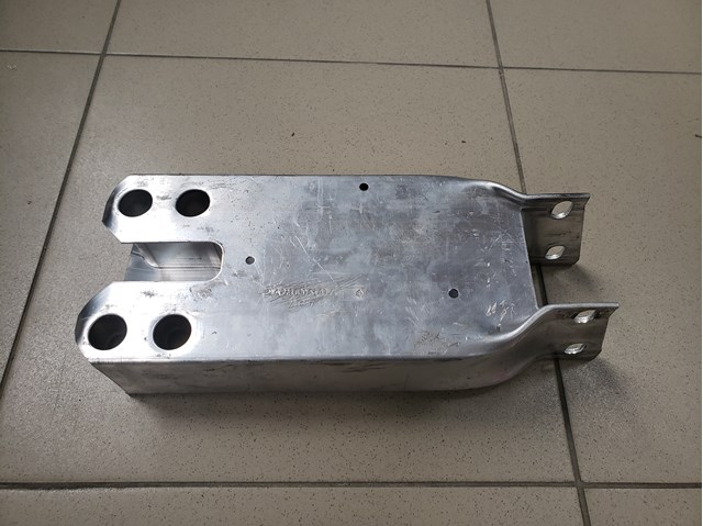 Кронштейн усилителя переднего бампера Mercedes A2236205400 цена, от 114.02 USD