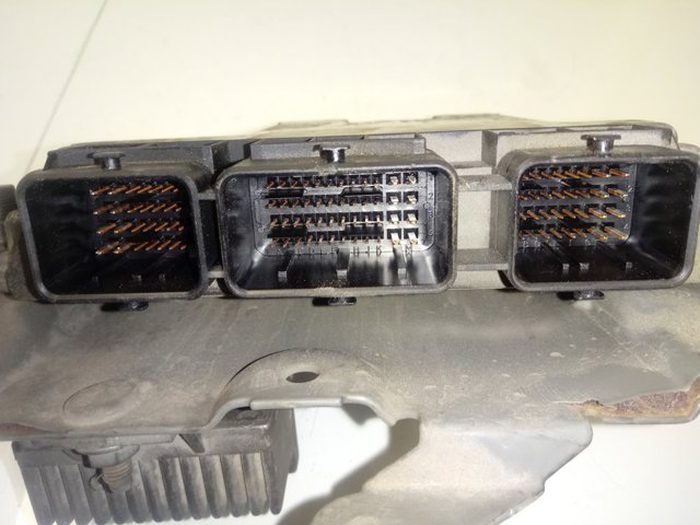 Блок управления двигателем 0281012466 Peugeot/Citroen