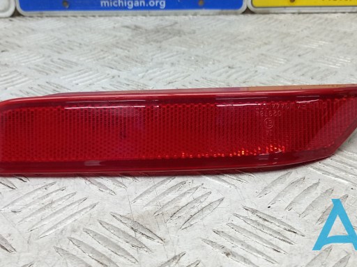 TK48515M0 Mazda Левый катафот бампера