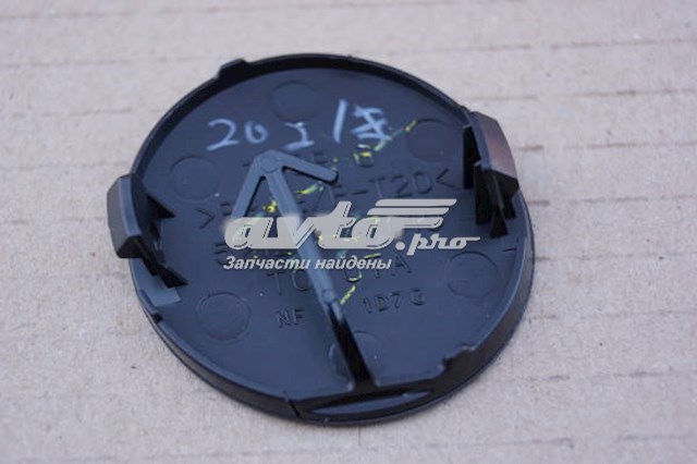 5212747010C0 Toyota Передняя заглушка бампера буксировочного крюка