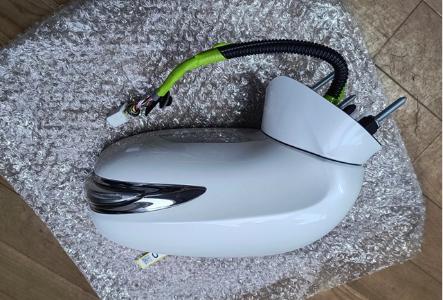 Зеркало левое Toyota 8794053401A1