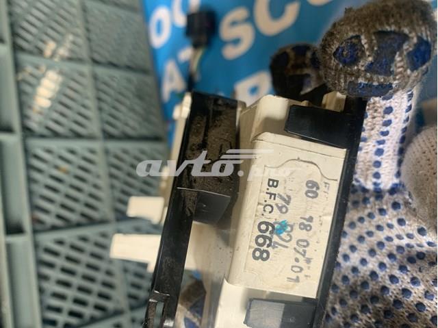 Купить 7701044013 Renault (RVI) Блок управления печкой