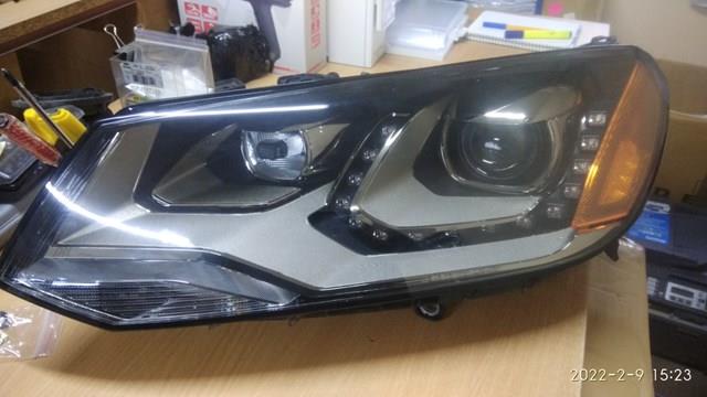 Левая фара 7P1941753 VAG