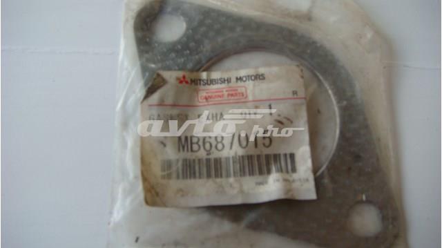 Compre MB687015 Mitsubishi Vedante de tubo de admissão do silenciador