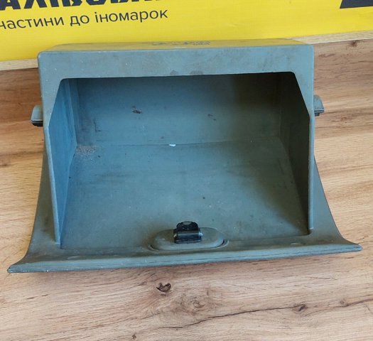  Renault (RVI) 8200189021 цена, от 7.78 USD