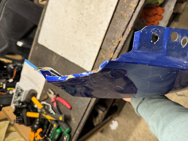 Крыло переднее левое APKI0301 Amparts