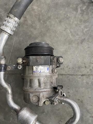 LR035472 Land Rover Насос активного стабилизатора