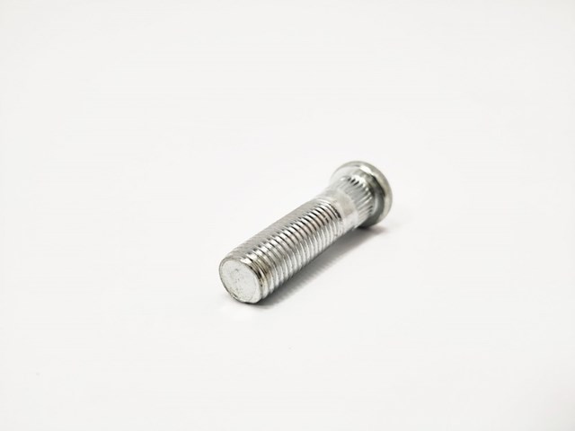 Купить A133001111 Chery Шпилька колесная