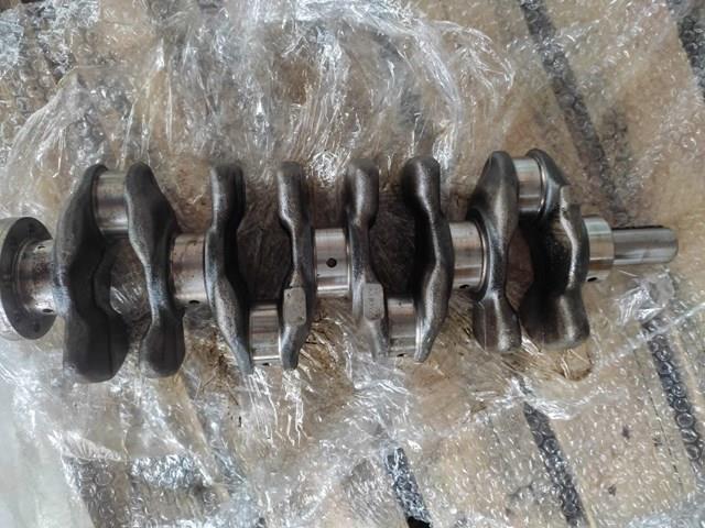 Cambota de motor Toyota Prius  ZVW30