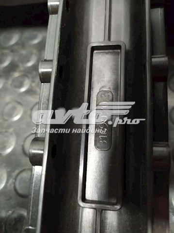 Купить 31690202 Volvo Дефлектор радиатора