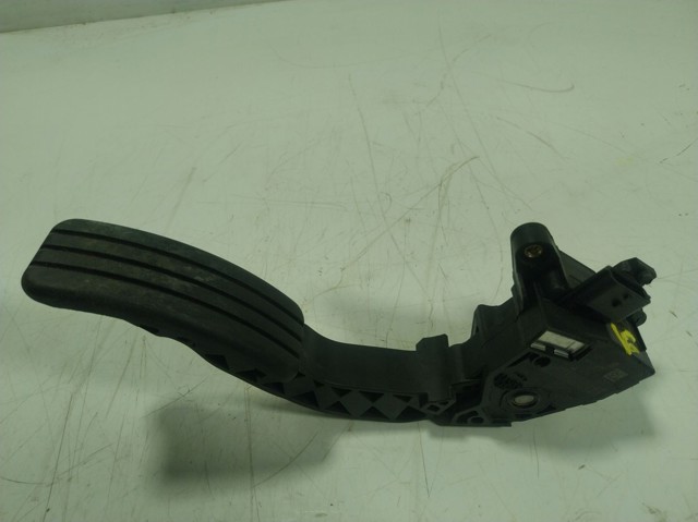 180026451R Renault (RVI) Педали газа