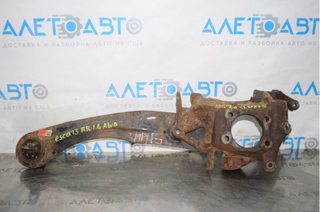 CV6Z5A968F Ford Цапфа правая